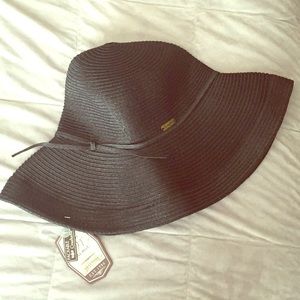 NWT! Women’s Beach Bucket Hat One Size in Black
